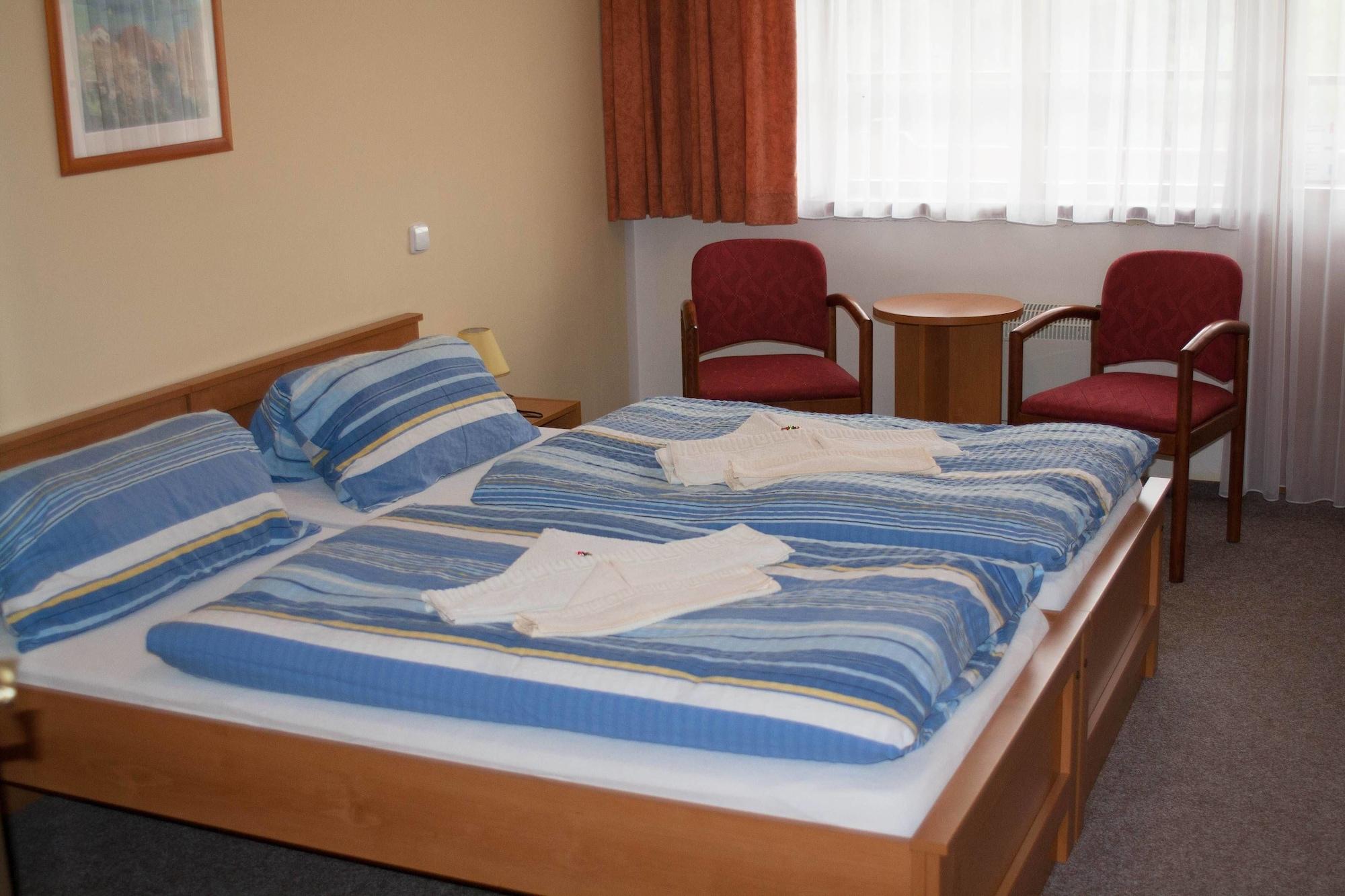 Hotel Resort Stein Cheb Ngoại thất bức ảnh