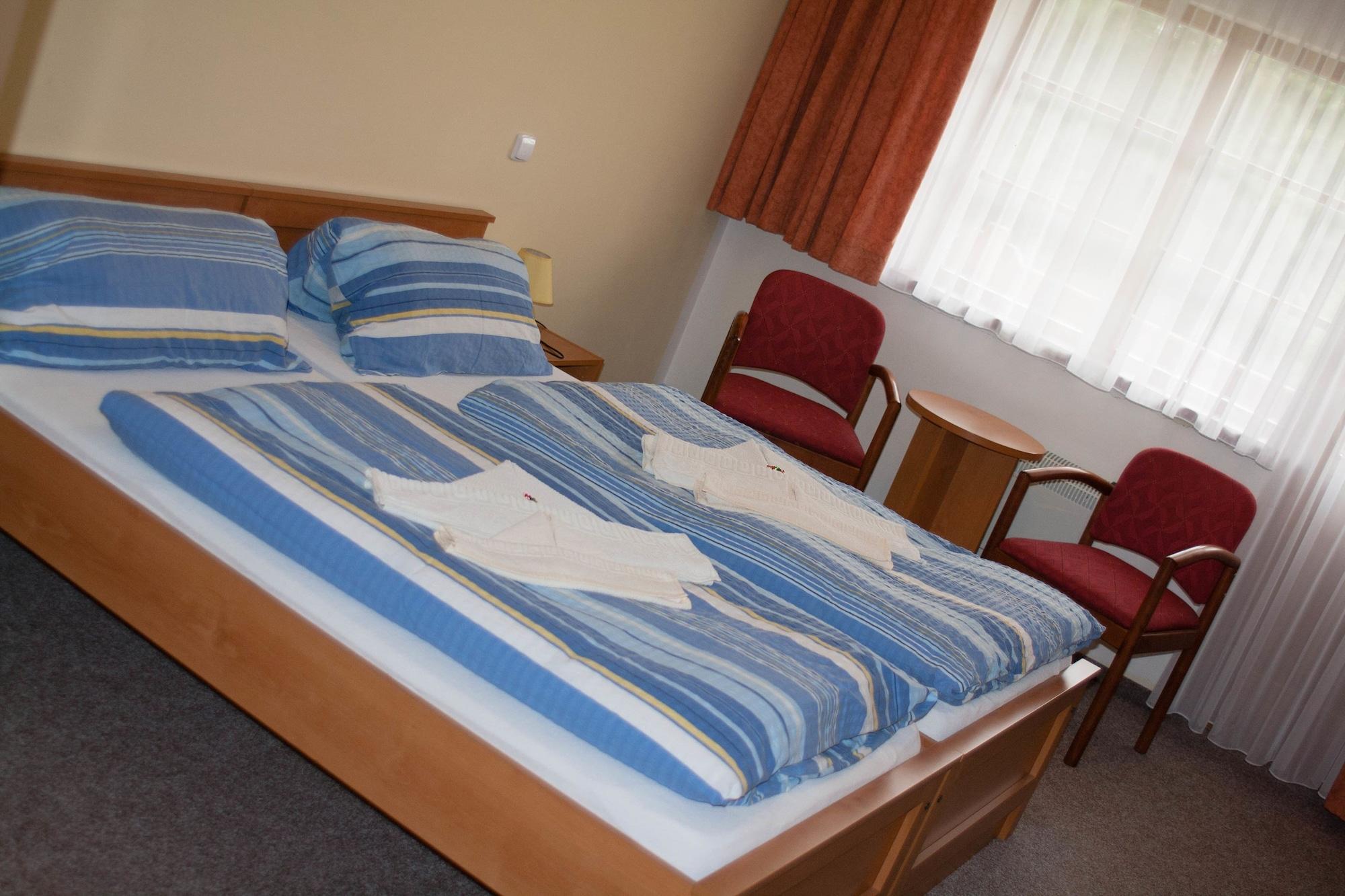 Hotel Resort Stein Cheb Ngoại thất bức ảnh